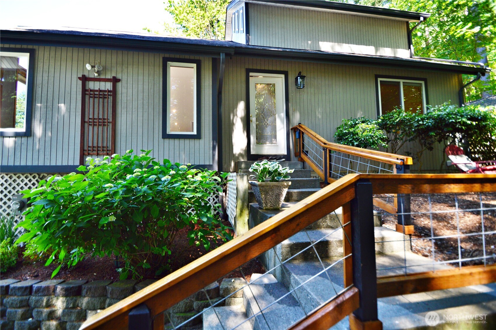 1923 SE Maple Drive