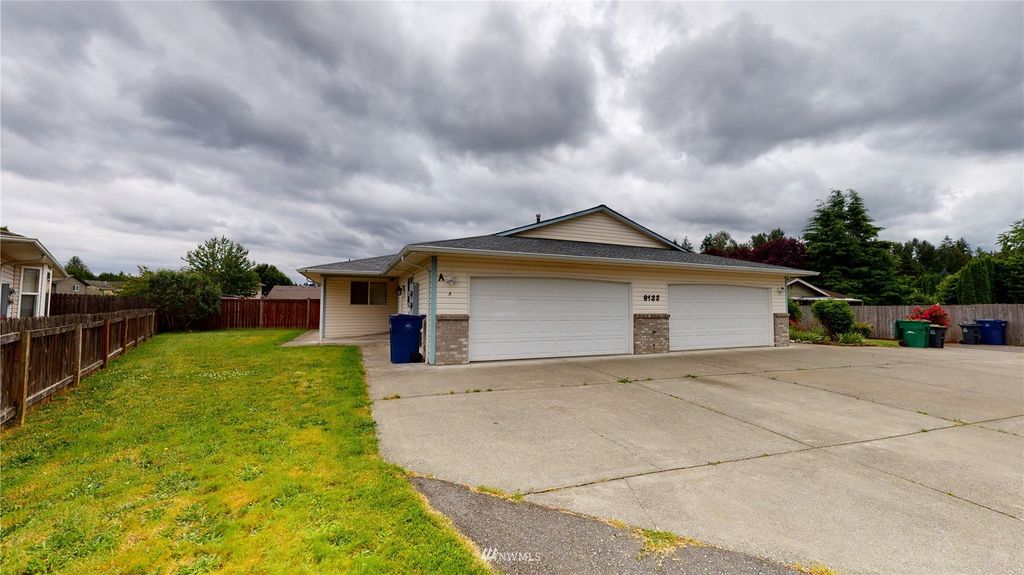 Photo of 6133 82nd Place NE, Marysville, WA 98271 (MLS # 1971418)