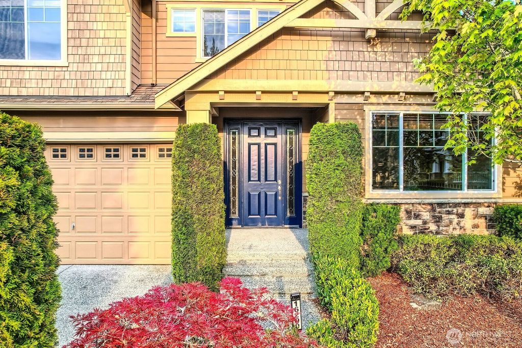 Photo of 16200 Parkside Way SE, Renton, WA 98058 (MLS # 2417338)