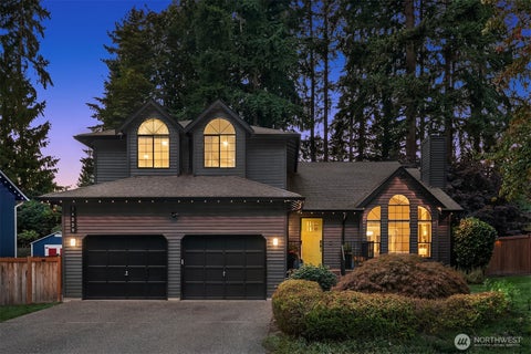 Photo of 14329 166 Place SE, Renton, WA 98059 (MLS # 2583398)