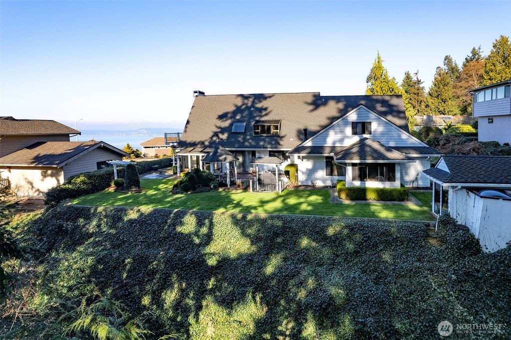 Photo of 7304 164th Place SW, Edmonds, WA 98026 (MLS # 2345451)