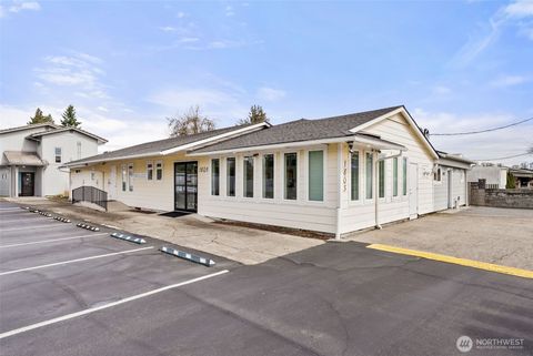 1805 Cooks Hill Road Centralia WA 98531