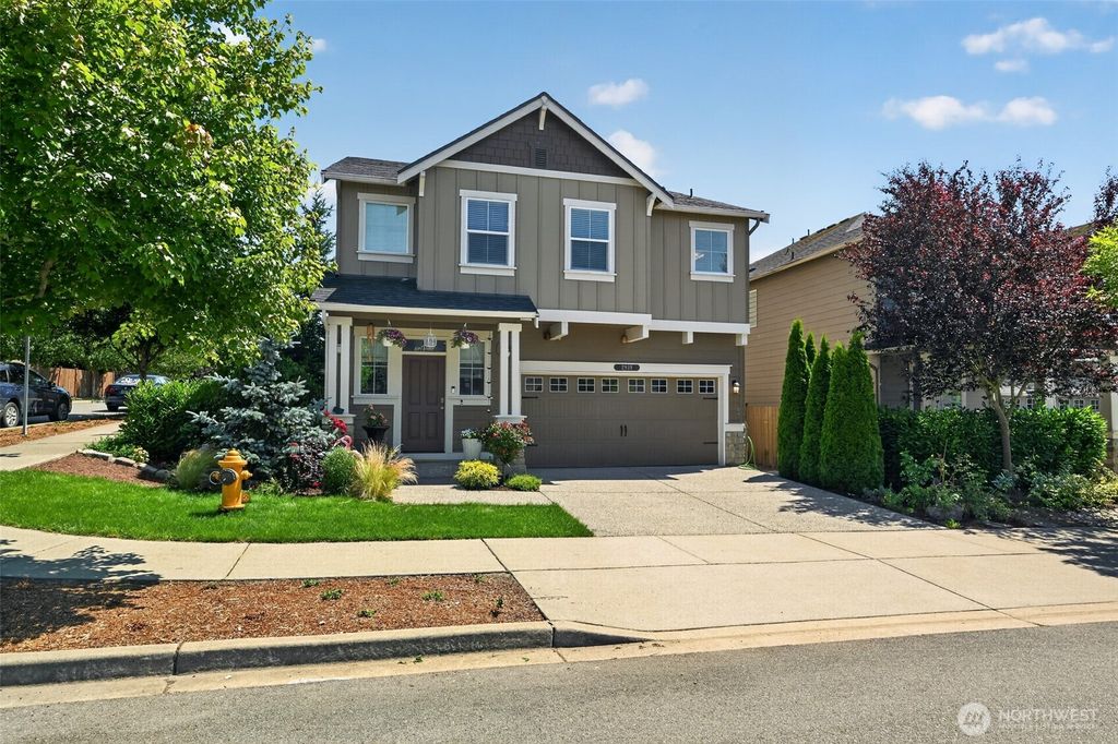 Photo of 2939 84th Drive NE, Marysville, WA 98270 (MLS # 2551991)