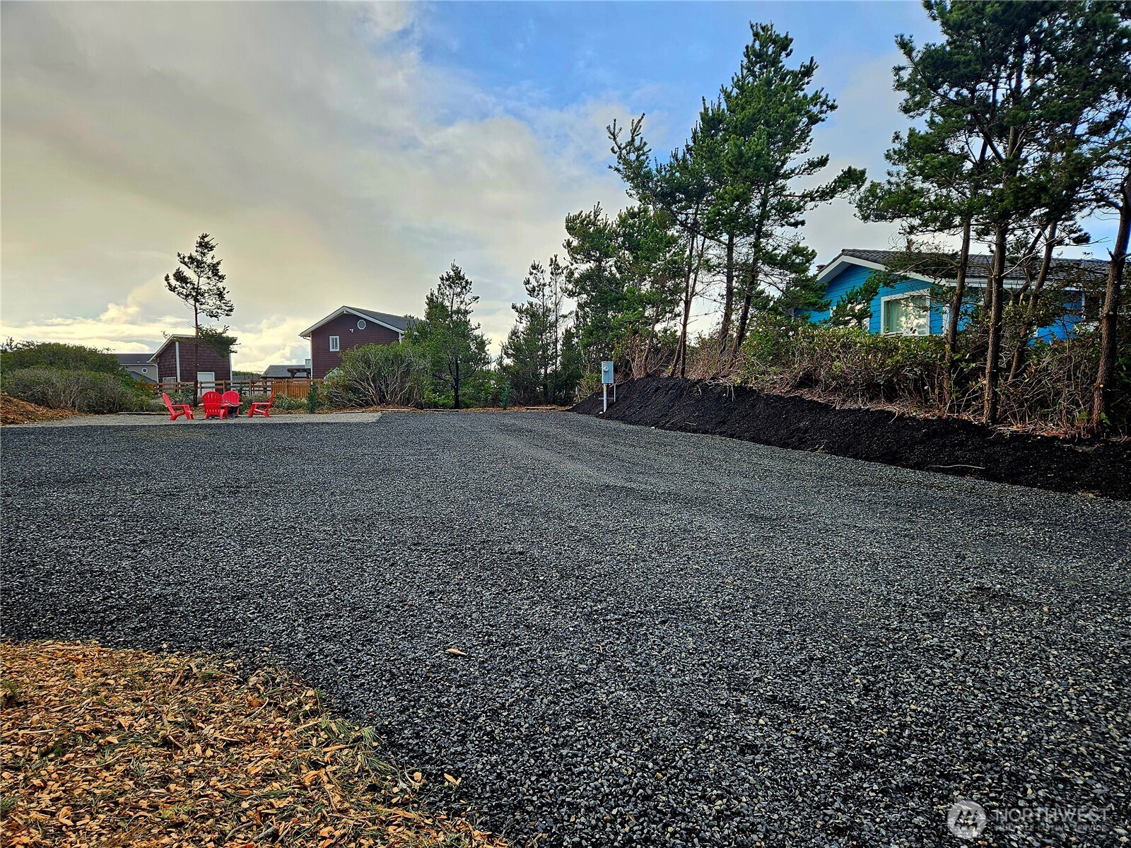 943 Ocean Shores Boulevard SW