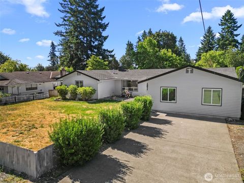 Photo of 13511 SE 266th Street, Kent, WA 98042 (MLS # 2404300) Photo of 13511 SE 266th Street, Kent, WA 98042 (MLS # 2404300)