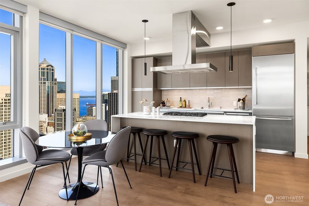 Photo of 800 Columbia Street #2808, Seattle, WA 98104 (MLS # 2475363)