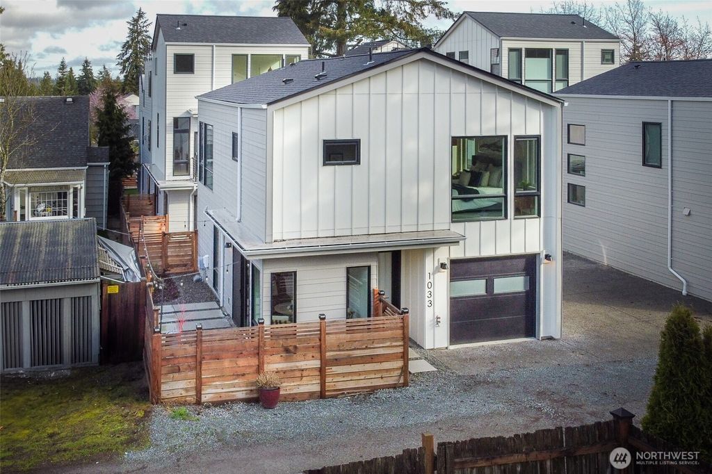 Photo of 1033 NE 98th Street, Seattle, WA 98115 (MLS # 2428985)