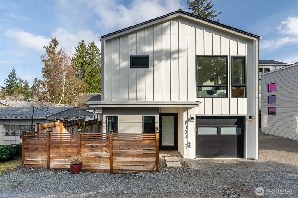 Photo of 1033 NE 98th Street, Seattle, WA 98115 (MLS # 2428985)