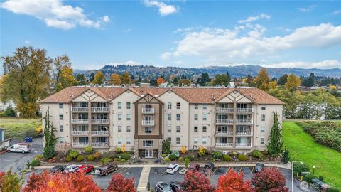 Photo of 1548 River Road #301, Longview, WA 98632 (MLS # 2394317)