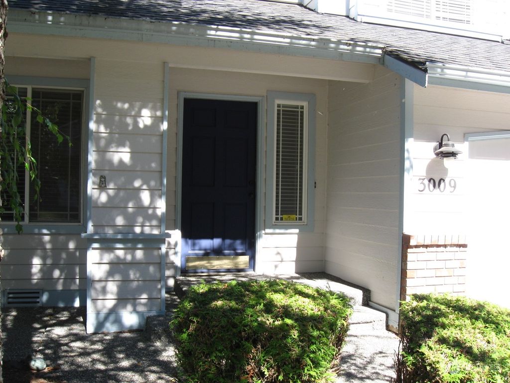 Photo of 3009 144th Street SE, Mill Creek, WA 98012 (MLS # 2007217)