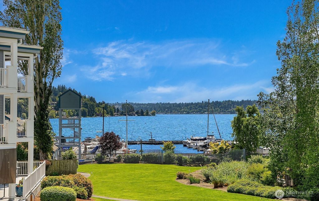 Photo of 6125 NE 175th Street #M-202, Kenmore, WA 98028 (MLS # 2363038)