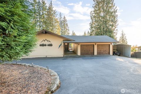 5 Crestmont Avenue Longview WA 98632