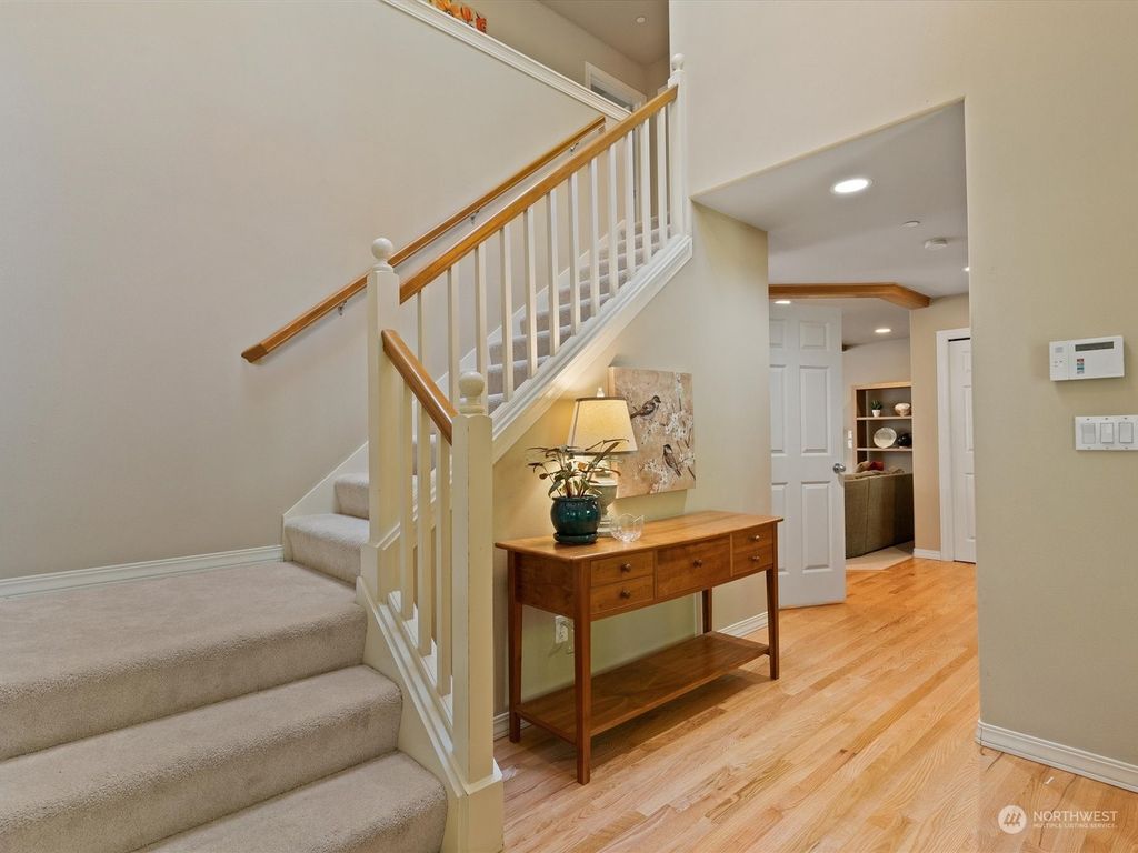 Photo of 17837 29th Avenue NE, Lake Forest Park, WA 98155 (MLS # 2066634)