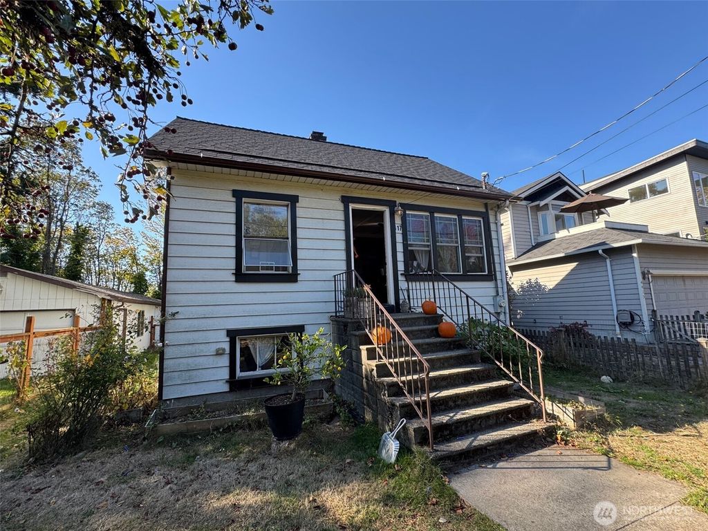 Photo of 4417 21st Avenue SW, Seattle, WA 98116 (MLS # 2469239)