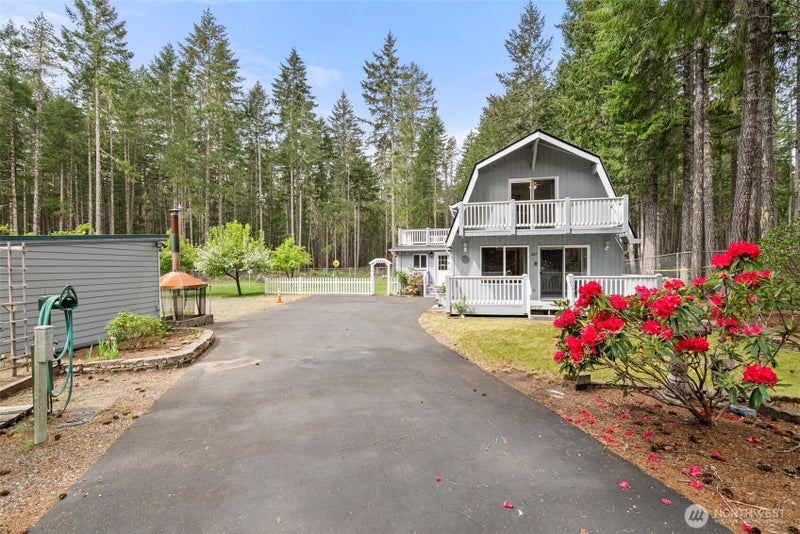 261 N Olympic Way