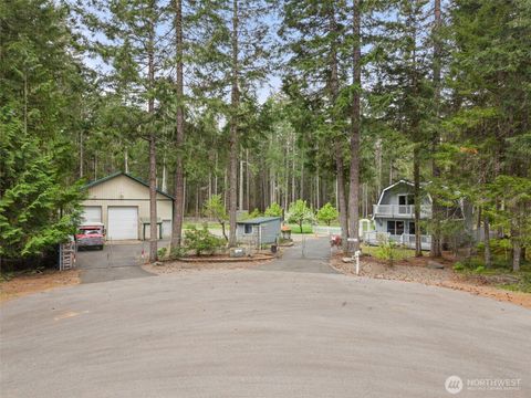 Photo of 261 N Olympic Way, Hoodsport, WA 98548 (MLS # 2520900)