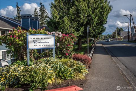 Photo of 16817 Larch Way #D206, Lynnwood, WA 98037 (MLS # 2528921)