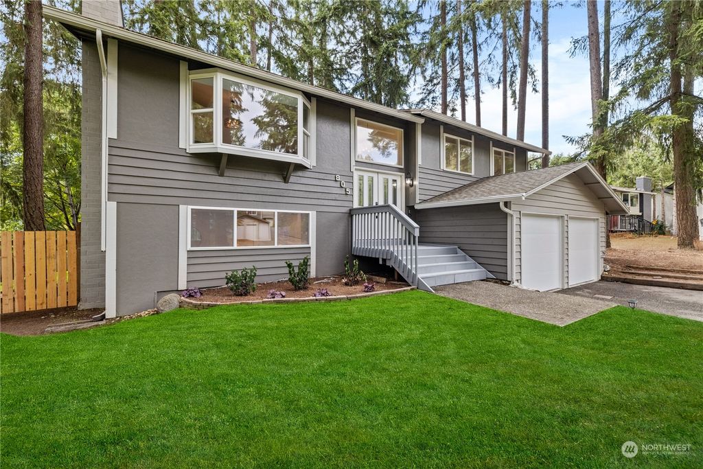 Photo of 805 217th Place NE, Sammamish, WA 98074 (MLS # 2257016)