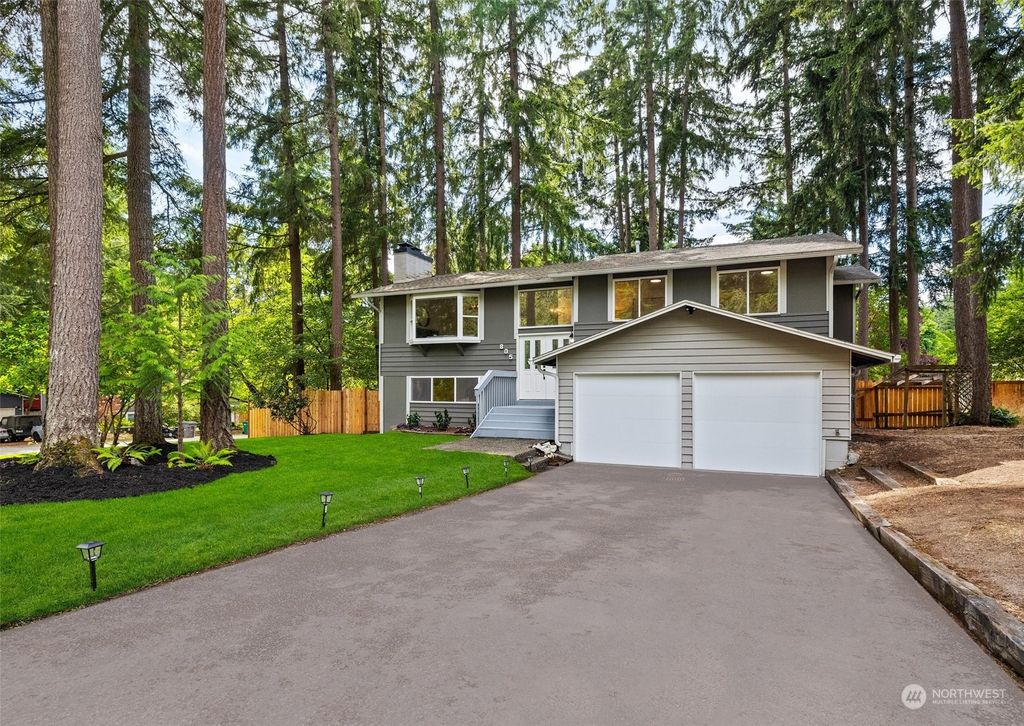 Photo of 805 217th Place NE, Sammamish, WA 98074 (MLS # 2257016)