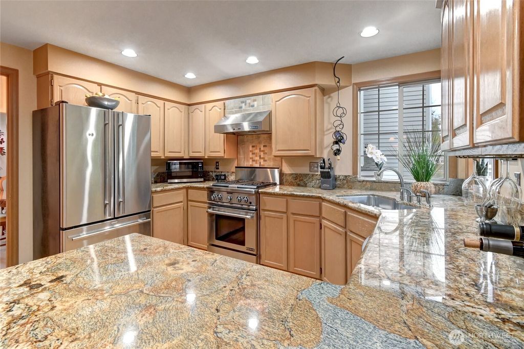 Photo of 4813 Harbour Heights Drive, Mukilteo, WA 98275 (MLS # 2351270)