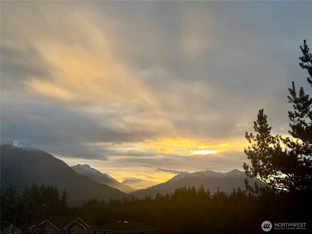 Photo of 7602 Huckleberry Way SE, Snoqualmie, WA 98065 (MLS # 2509466)