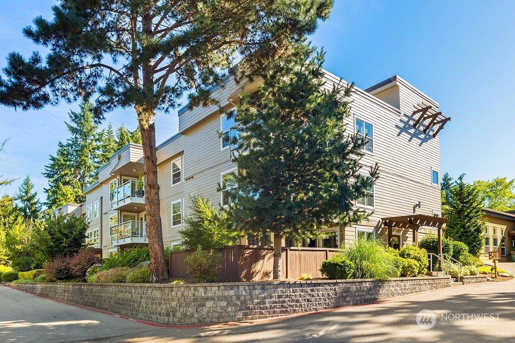 Photo of 23015 Edmonds Way Way #A304, Edmonds, WA 98020 (MLS # 2264517)