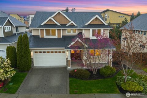Photo of 4518 NE 2nd Court, Renton, WA 98059 (MLS # 2508030)
