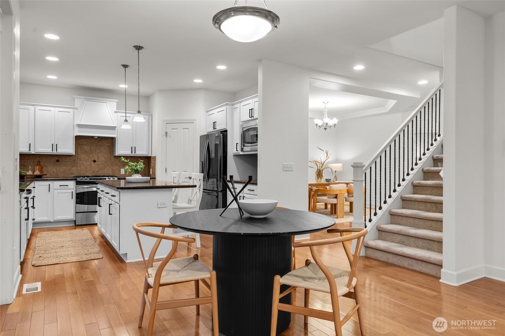 Photo of 4518 NE 2nd Court, Renton, WA 98059 (MLS # 2508030)