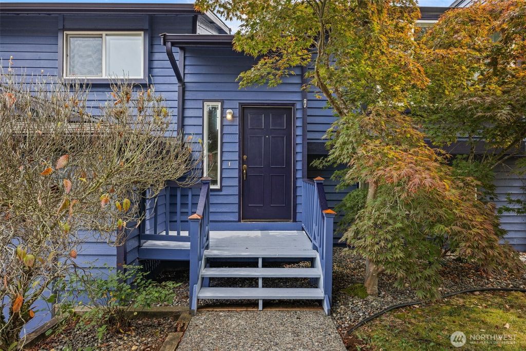 Photo of 23830 14th Avenue S, Des Moines, WA 98198 (MLS # 2428164)