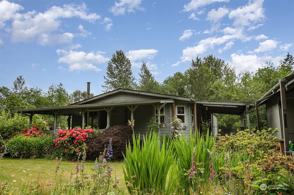 Photo of 20116 6th Street NE, Snohomish, WA 98290 (MLS # 2272869)