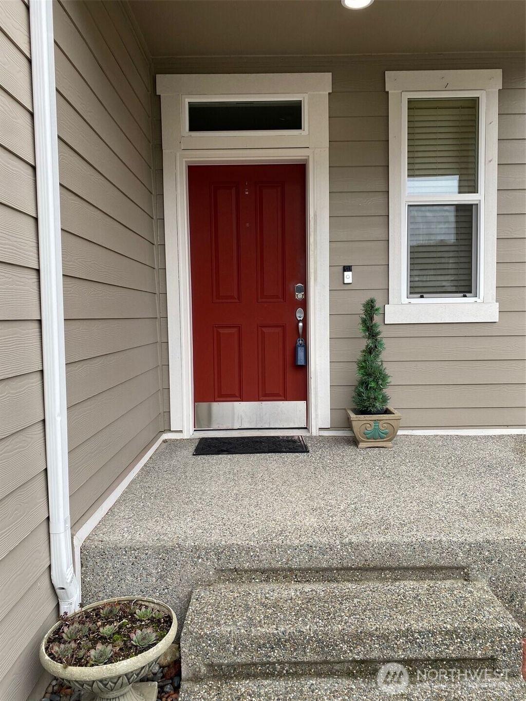 Photo of 7261 85th Drive NE, Marysville, WA 98270 (MLS # 2335910)