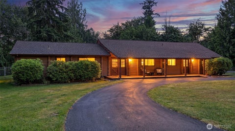 Photo of 28121 197th Avenue SE, Kent, WA 98042 (MLS # 2541443)