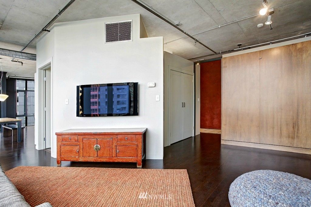listing image 9363457862957564539