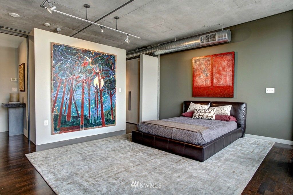 listing image 9361710987209503601