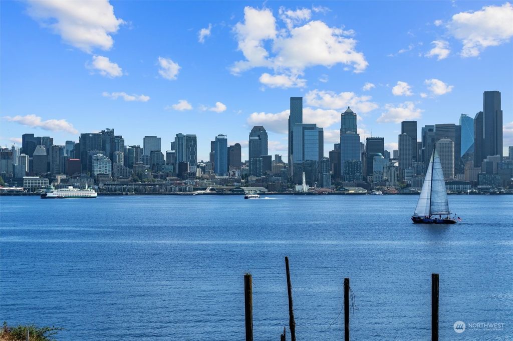 Photo of 1333 Harbor Avenue SW #202, Seattle, WA 98116 (MLS # 2248042)
