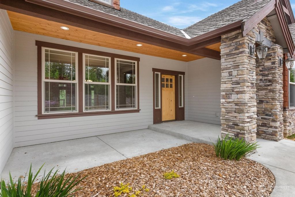 Photo of 13815 110th Street NE, Lake Stevens, WA 98258 (MLS # 2137535)