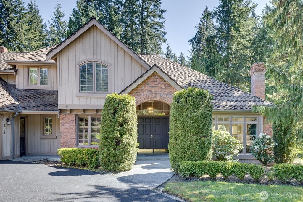 Photo of 22703 78th Avenue SE, Woodinville, WA 98072 (MLS # 2364159)
