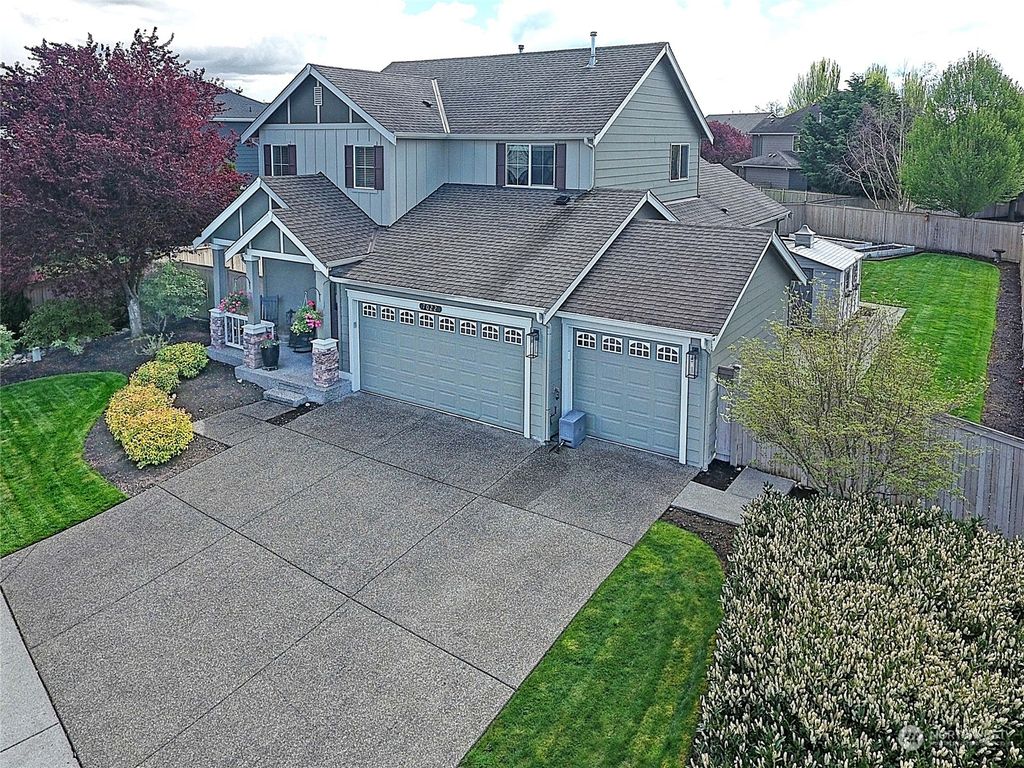 Photo of 7022 286th Street NW, Stanwood, WA 98292 (MLS # 2232270)
