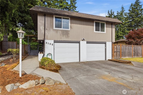 Photo of 4108 80th Avenue W, University Place, WA 98466 (MLS # 2531880)