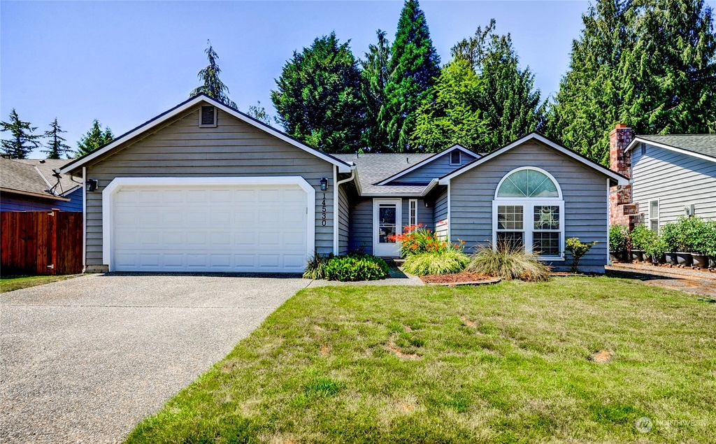 Photo of 14530 Silver Firs Drive, Everett, WA 98208 (MLS # 2262134)
