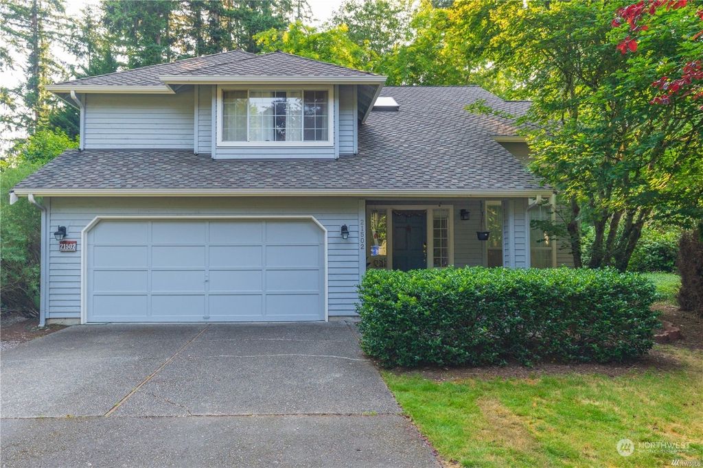 Photo of 21502 NE 9TH Place, Sammamish, WA 98074 (MLS # 2204690)