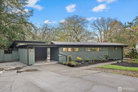 Photo of 1001 NW 175th Street, Shoreline, WA 98177 (MLS # 2458734)