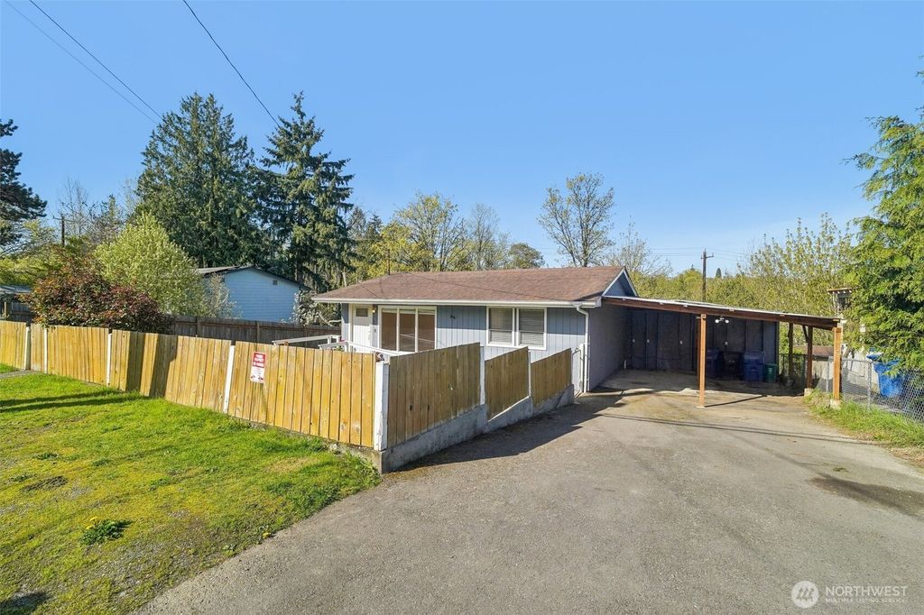 Photo of 6011 21st Avenue SW, Seattle, WA 98146 (MLS # 2358353)