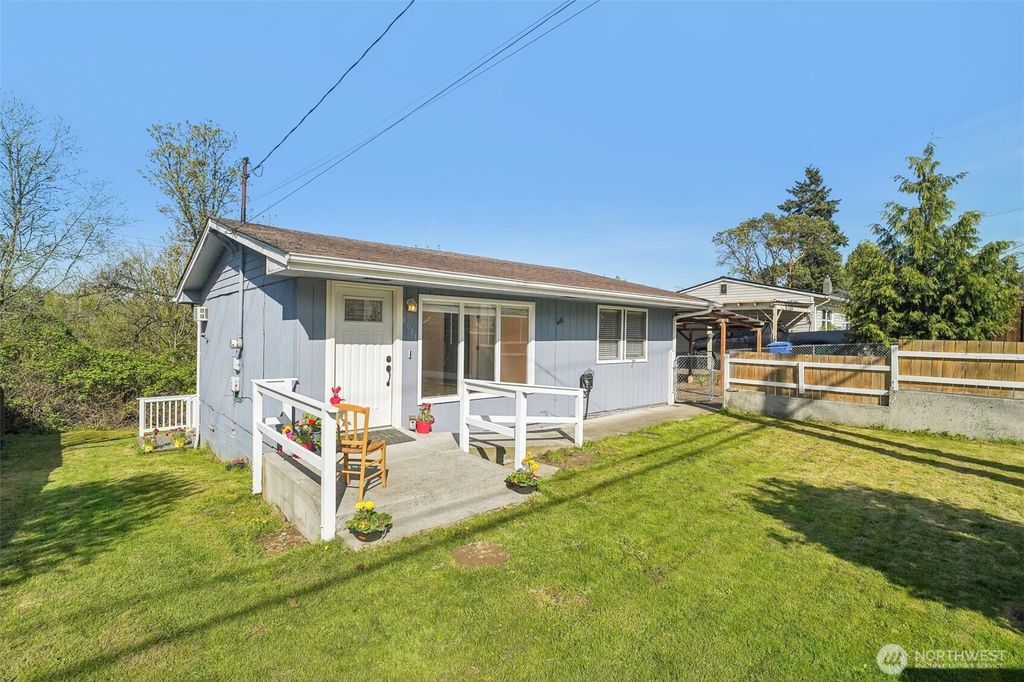 Photo of 6011 21st Avenue SW, Seattle, WA 98146 (MLS # 2358353)