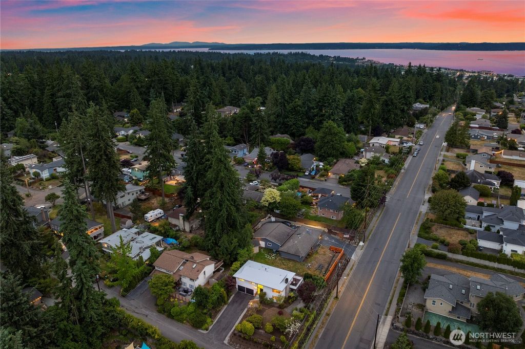Photo of 8716 Main Street, Edmonds, WA 98026 (MLS # 2373706)