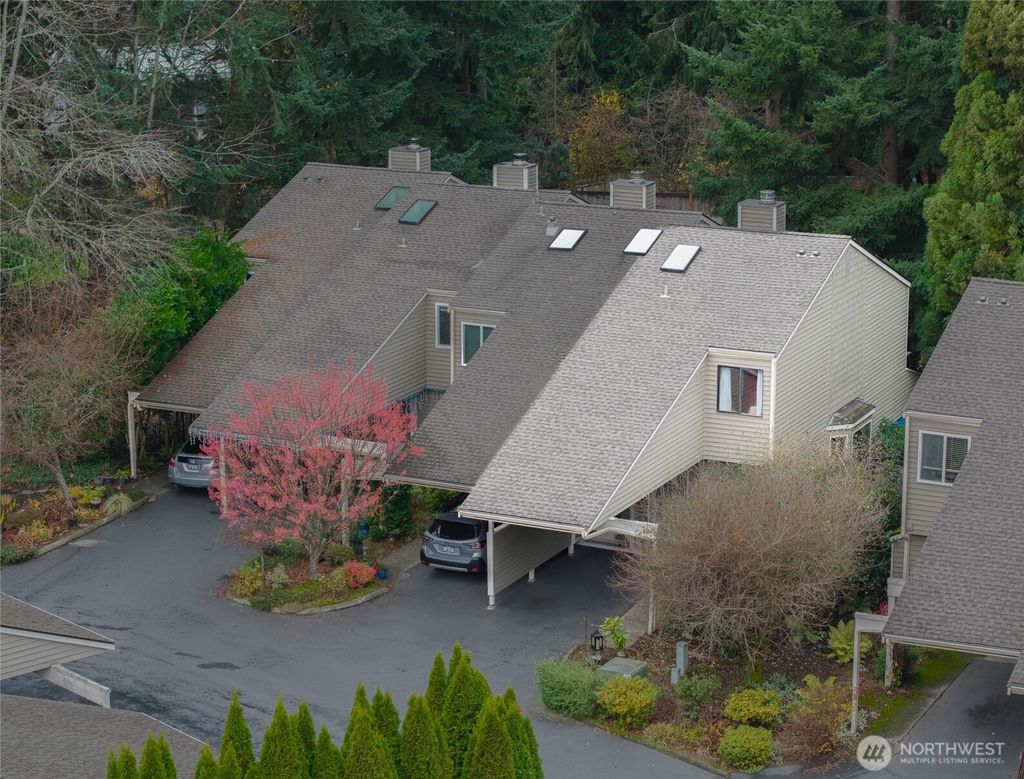 Photo of 9606 NE 121st Lane, Kirkland, WA 98034 (MLS # 2458874)