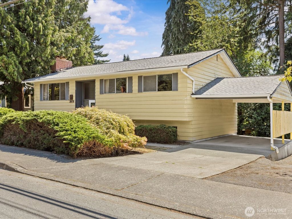 Photo of 317 S 116th Street, Burien, WA 98168 (MLS # 2379488)