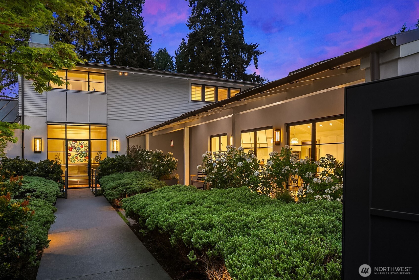 2017 Parkside Drive E