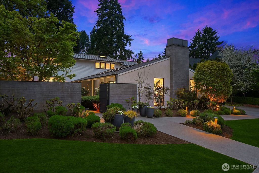 Photo of 2017 Parkside Drive E, Seattle, WA 98112 (MLS # 2508056)