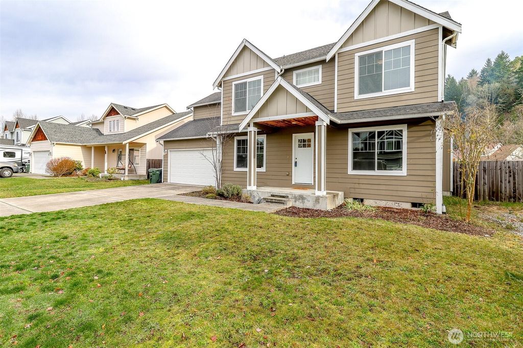 Photo of 231 Easton Avenue W, Eatonville, WA 98328 (MLS # 2458088)
